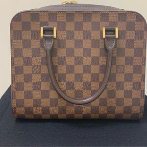 Authentic Louis Vuitton Triana